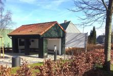 Dorfplatz mit Wetterhaus in Borgwedel